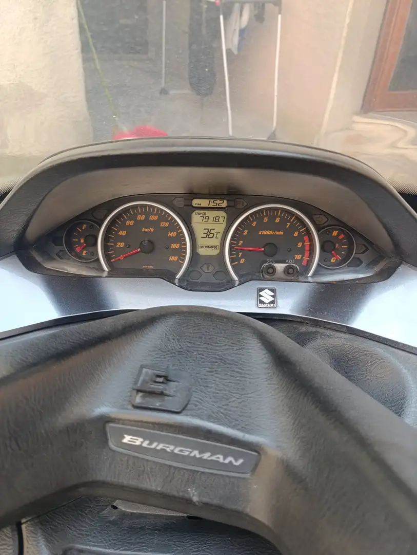 Suzuki Burgman 400 Nero - 2
