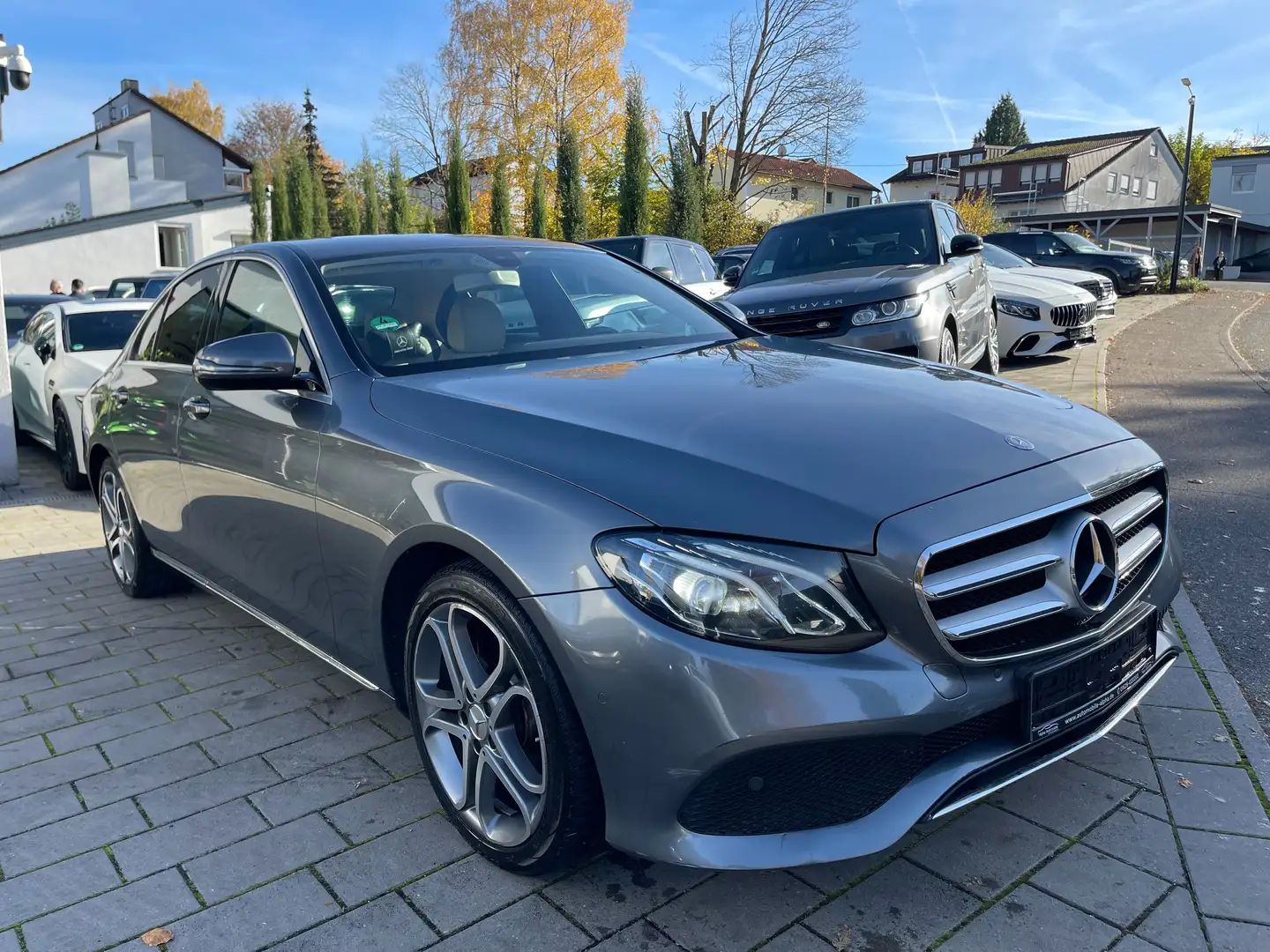 Mercedes-Benz E 220 E 220 d (213.004) Gris - 1