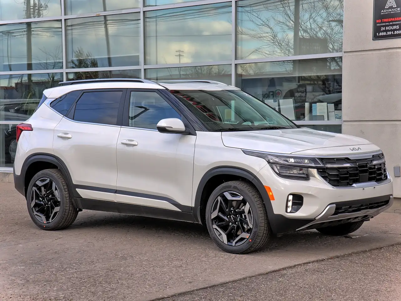 Kia Seltos снимка Kia Seltos
