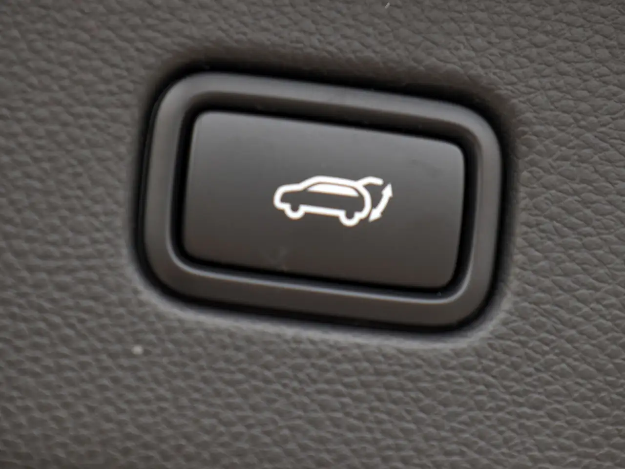 Kia Seltos снимка Kia Seltos