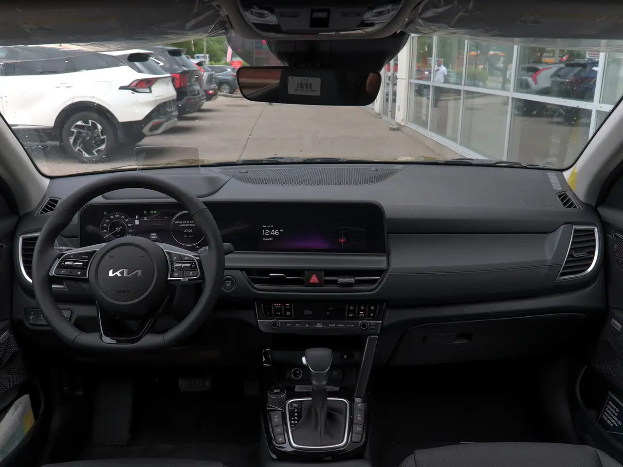 Kia Seltos снимка Kia Seltos