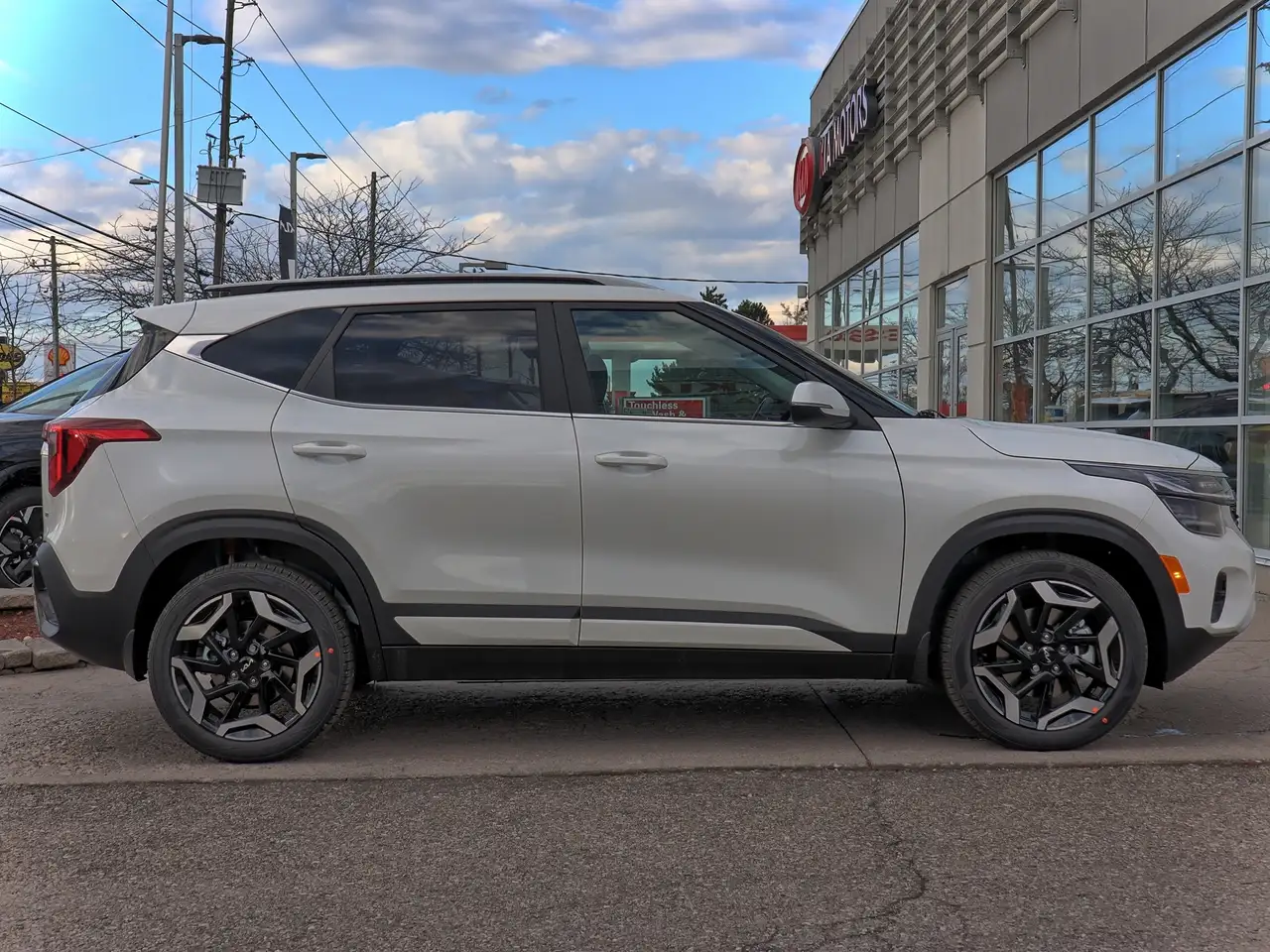 Kia Seltos снимка Kia Seltos