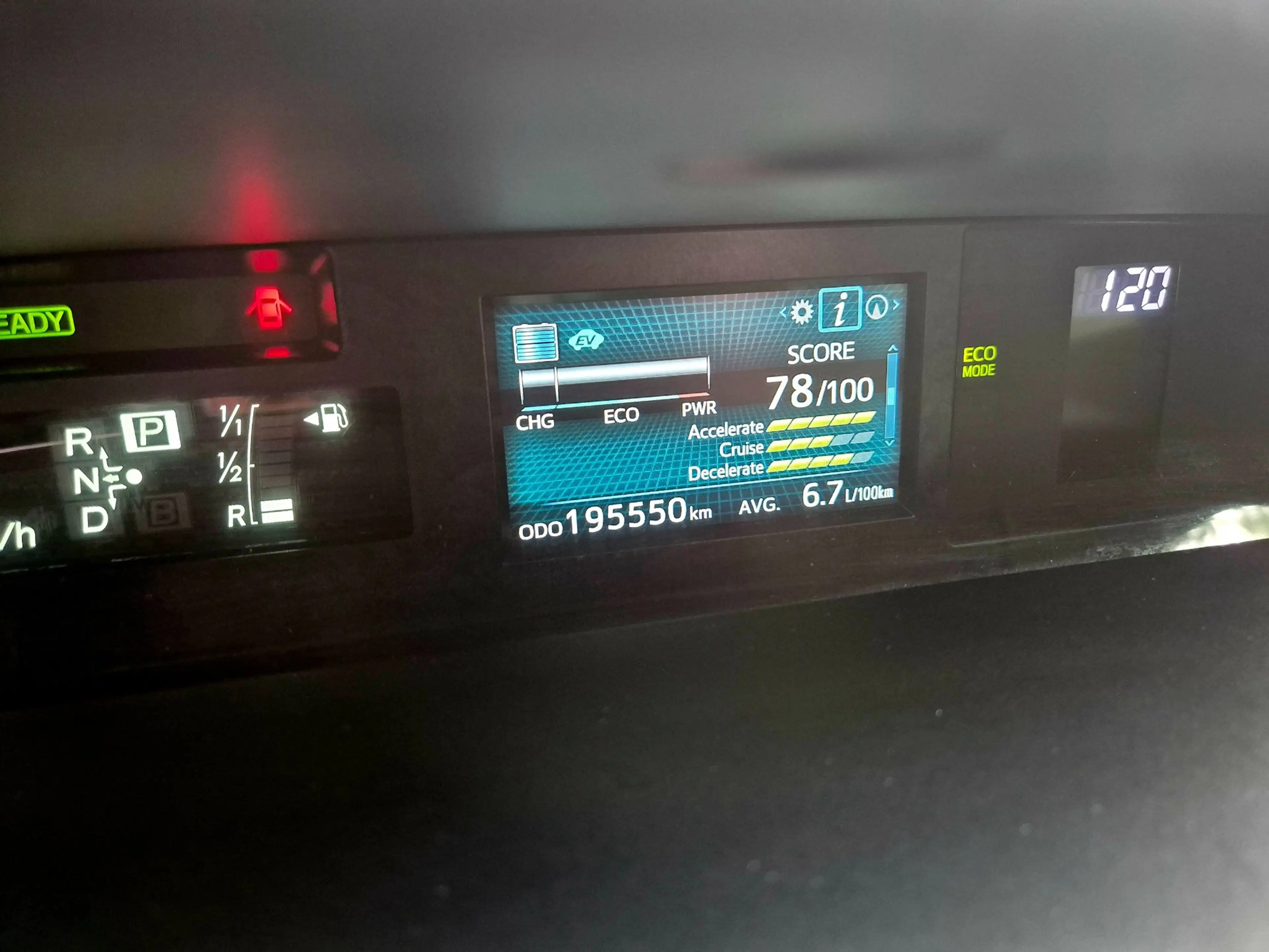 Toyota Prius+ 1.8 Lease 7 persoons trekhaak — photo 12