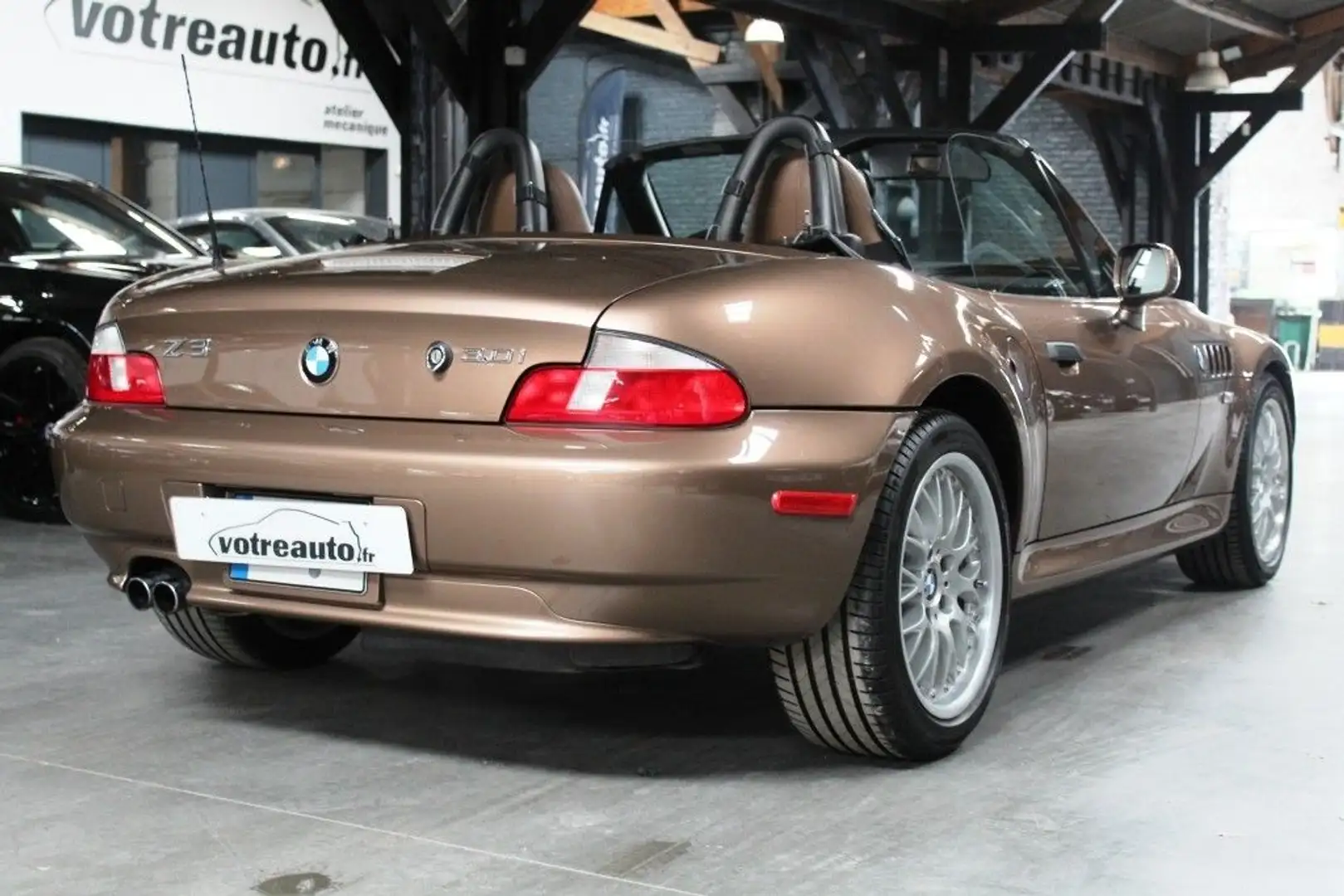 BMW Z3 ROADSTER 3.0 Braun - 2