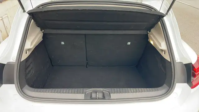 Renault Clio view 14