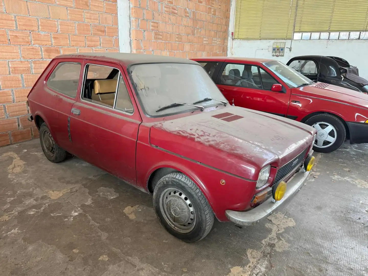 Fiat 127 900 3 porte  Special Czerwony - 1