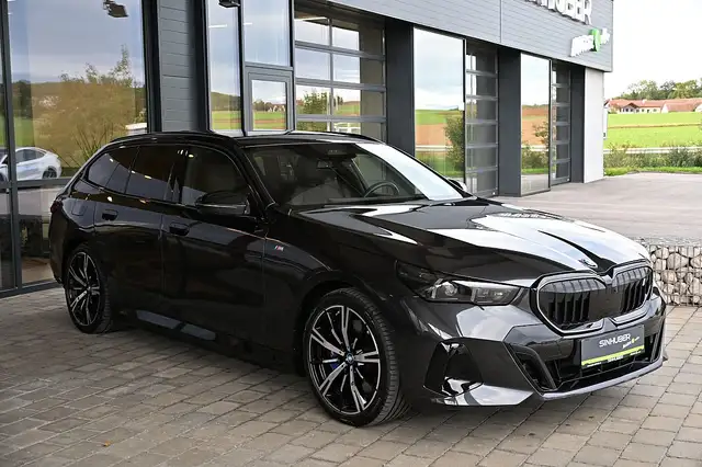 BMW i5 Touring eDrive40 81,2kWh  M Sportpaket Pro NP €... Ansicht 47