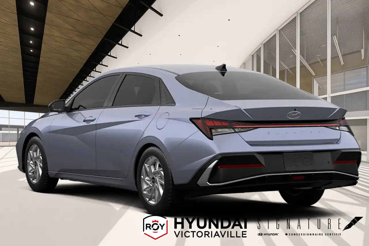 Hyundai ELANTRA снимка Hyundai ELANTRA