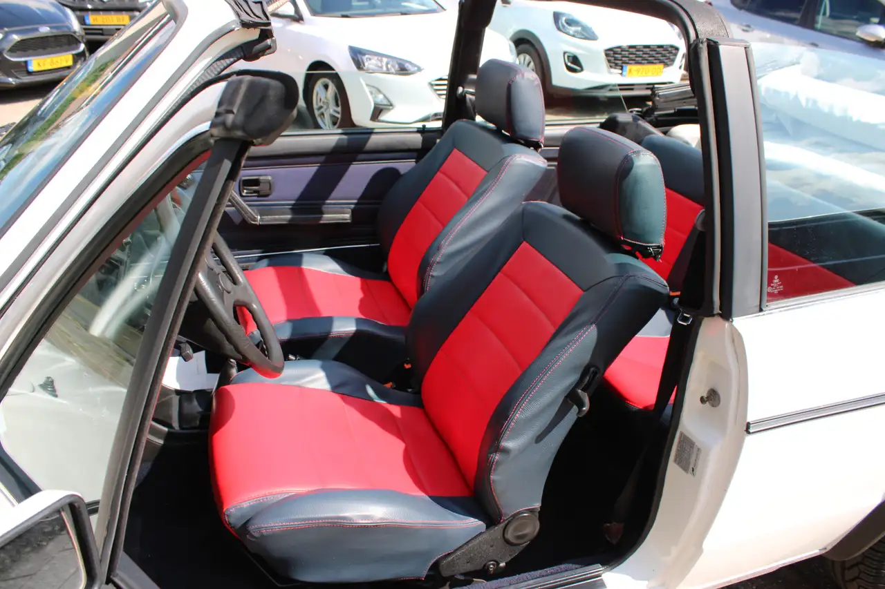 Volkswagen Golf Cabriolet 1.6 Karmann, foto 6