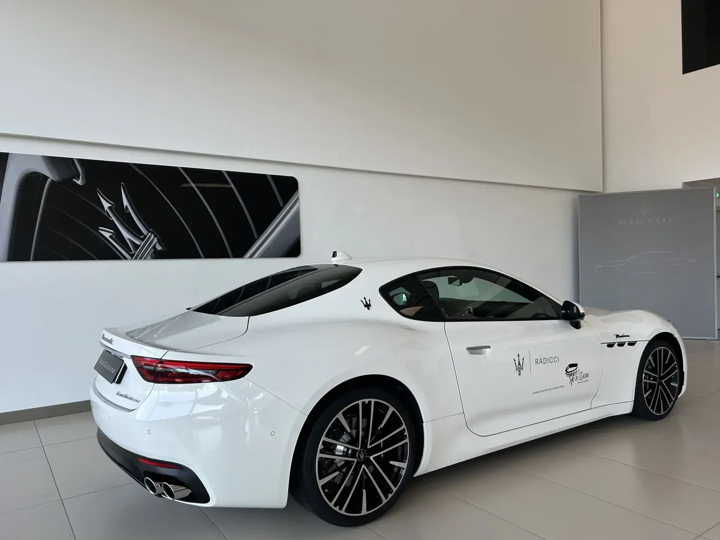 Maserati GranTurismo GranTurismo Modena - 2