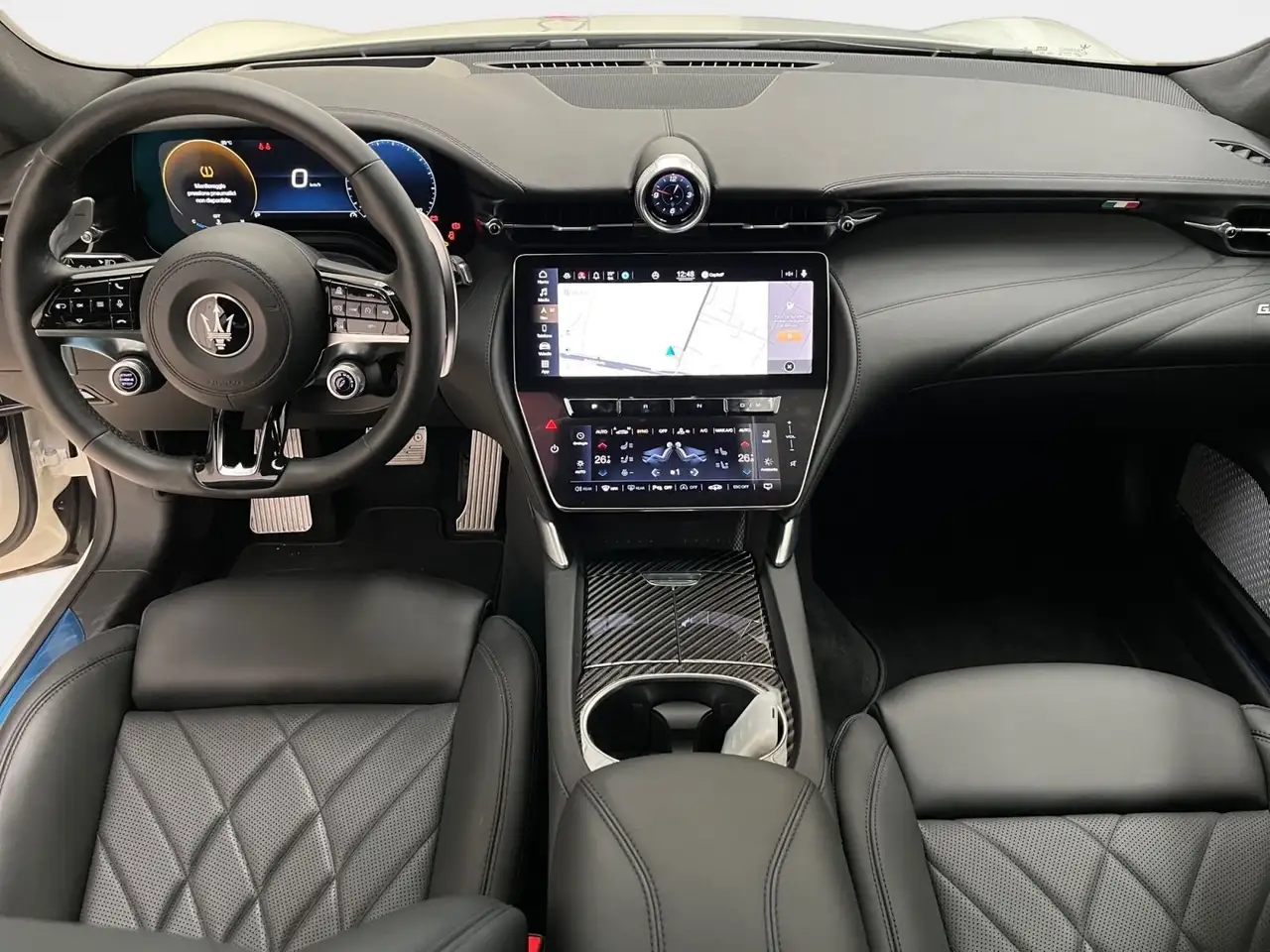 Maserati GranTurismo 2023 — фото 10
