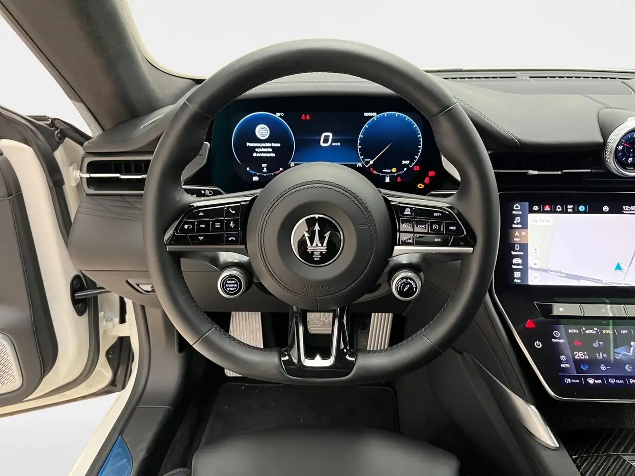 Maserati GranTurismo 2023 — фото 11