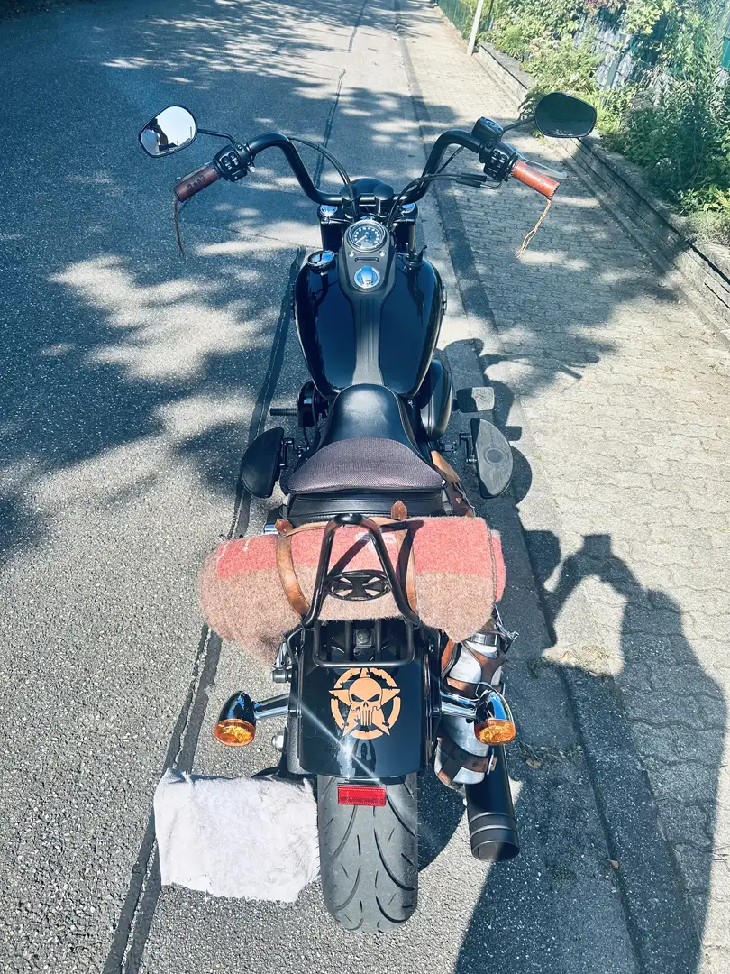 Harley-Davidson Dyna Street Bob 103 cui Negru - 2