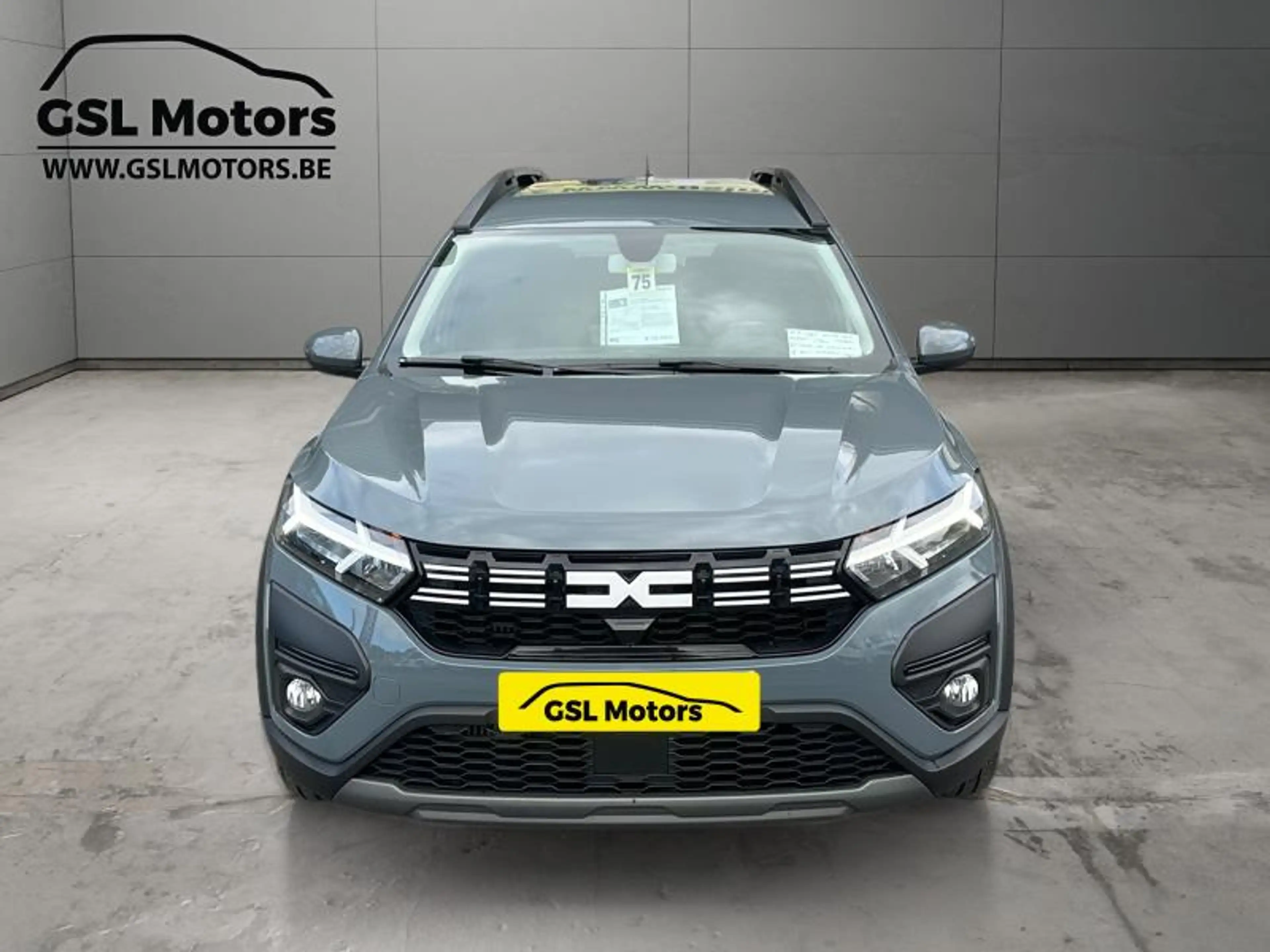 Dacia Jogger 1.0 110cv 7pl gris 03/23 87958km Airco GPS Cruise — photo 2