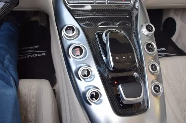 Mercedes-Benz Amg GT view 9