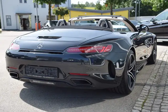 Mercedes-Benz Amg GT view 3