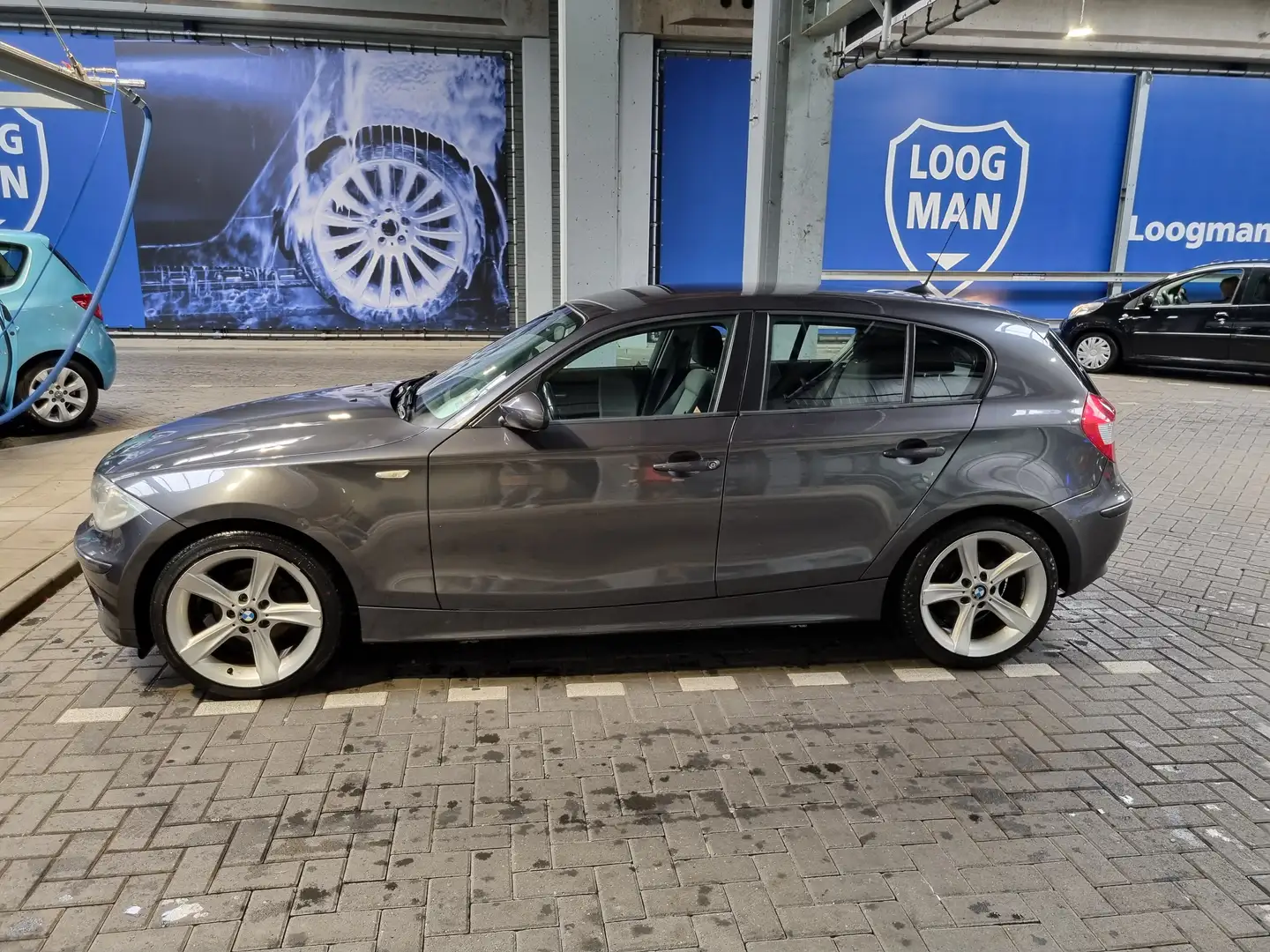 BMW 118 118 118i High Executive Gri - 1