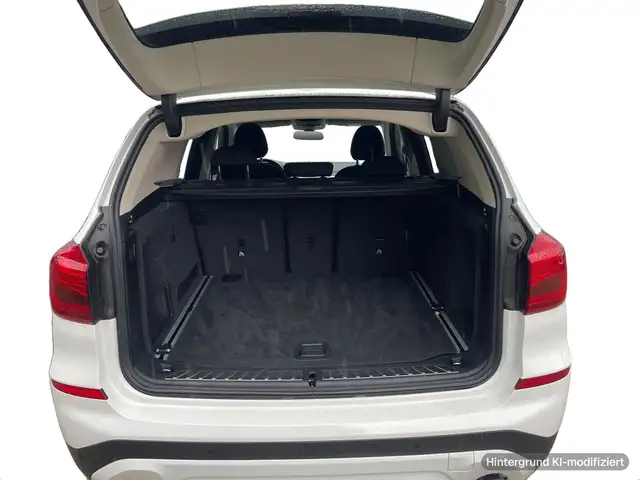 BMW X3 view 15