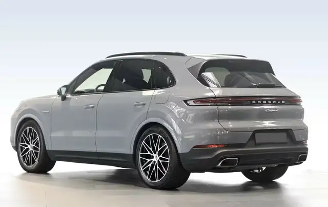 Porsche Cayenne E-Hybrid*BOSE*LUFT*HUD*INNO*PANO*AHK*14WEG Ansicht 3