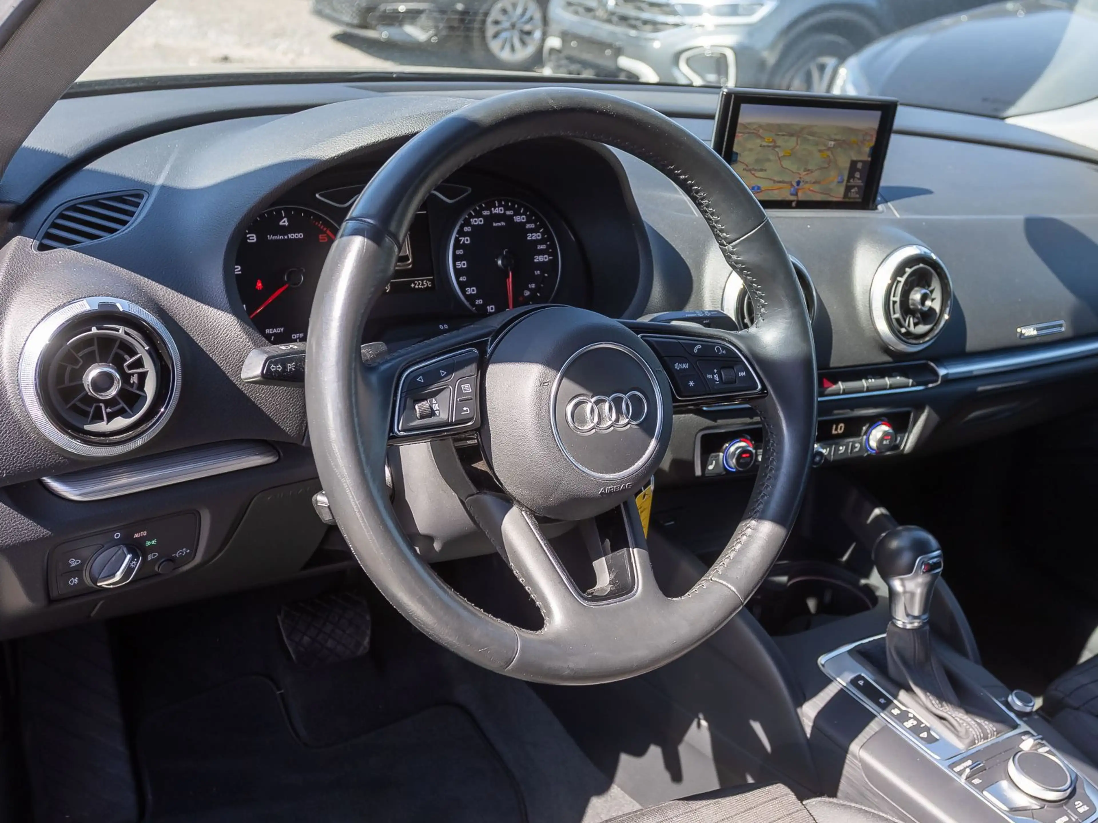 Audi A3 Sport 35TDI Stronic Navi LED GRA AH — photo 13