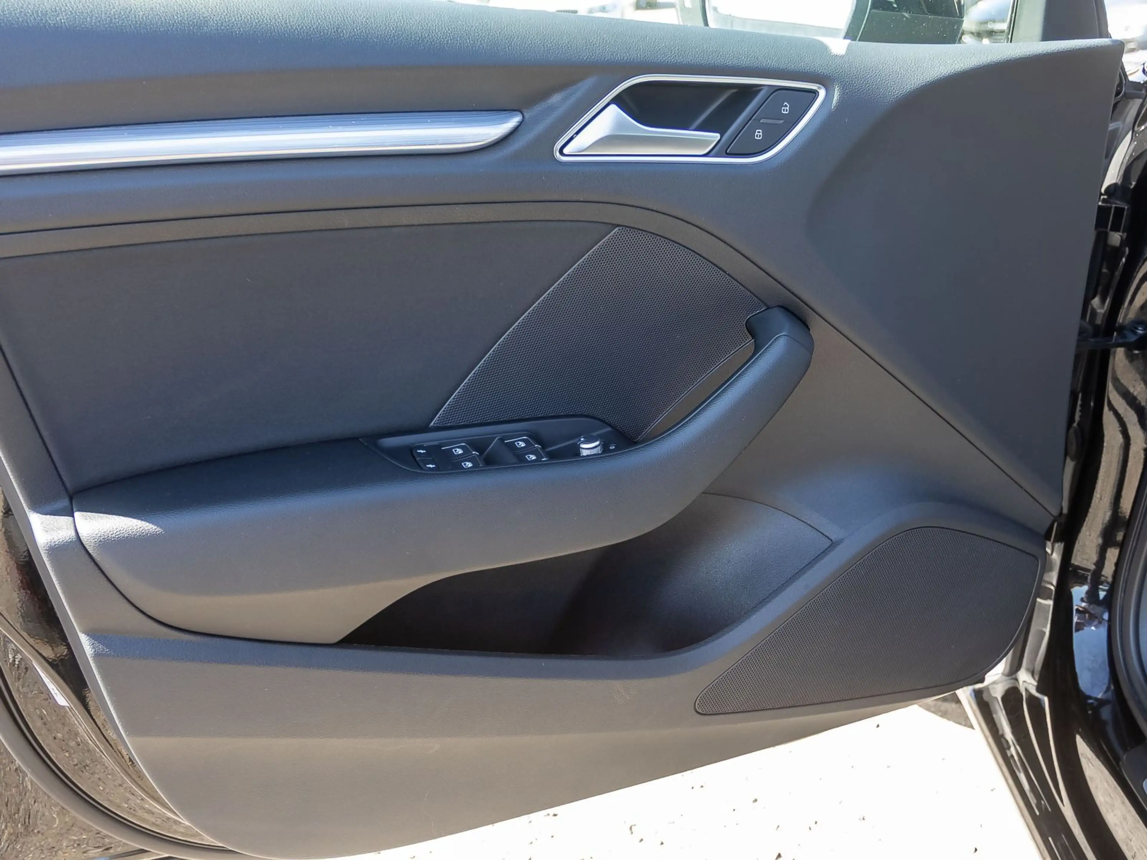 Audi A3 Sport 35TDI Stronic Navi LED GRA AH — photo 12