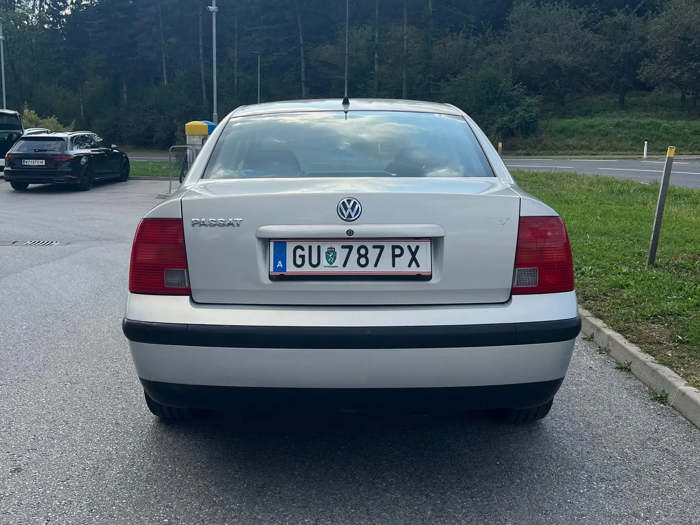 Volkswagen Passat Passat 1,9 Highline TDI PD Silber - 2