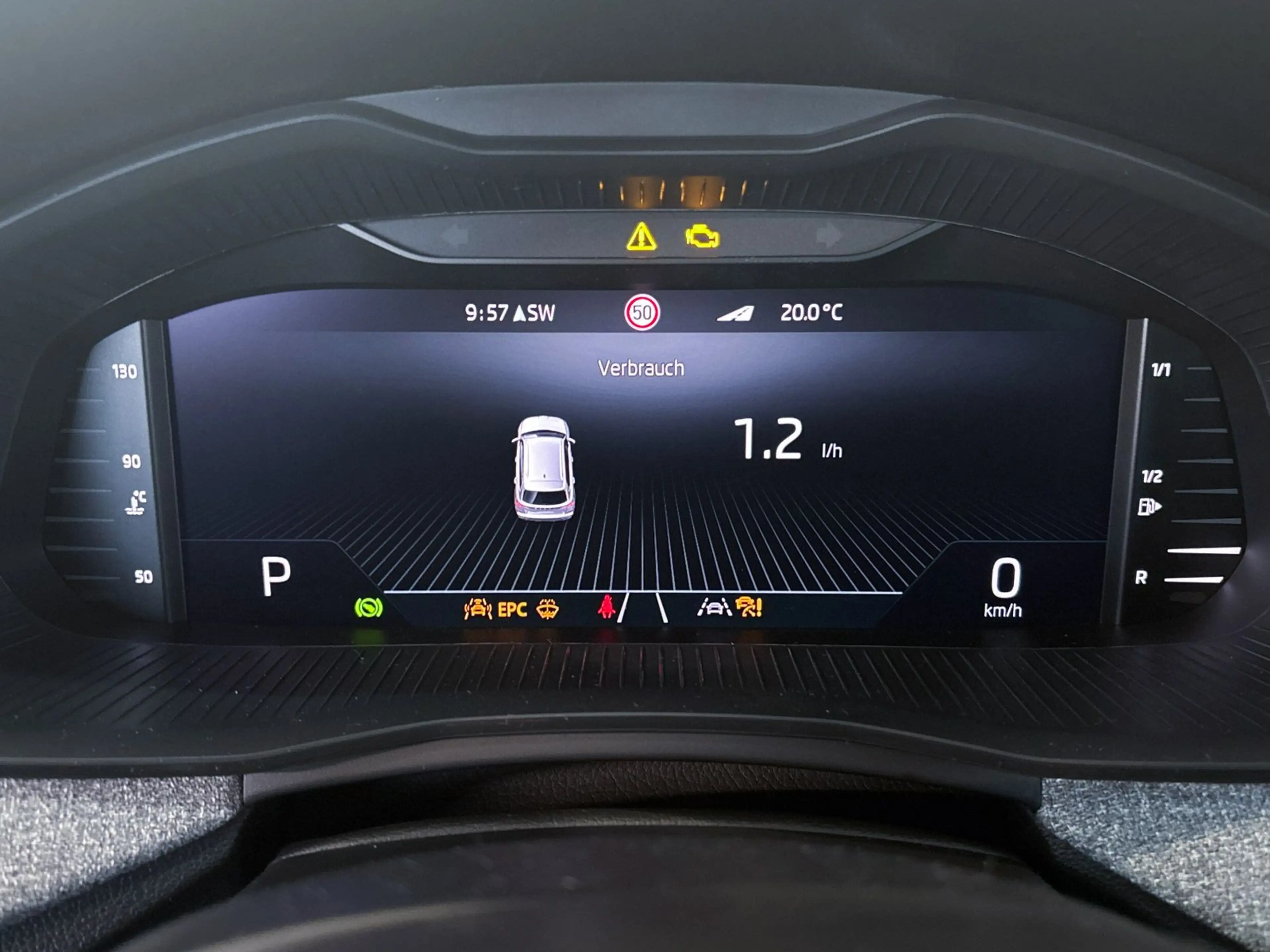 Skoda Kamiq Tour 1.5 TSI DSG AHK Sitzheizung CarPlay — photo 12