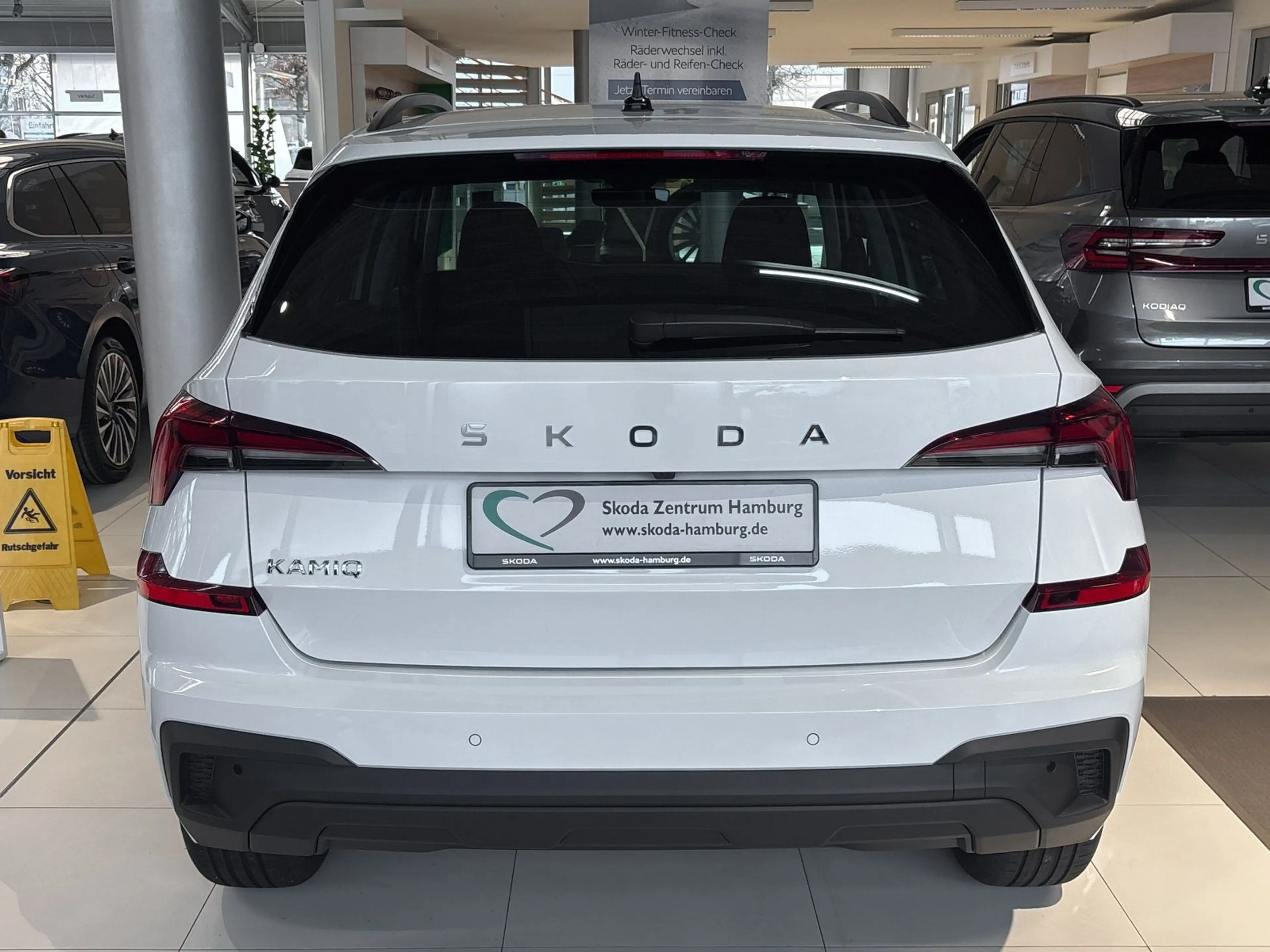 Skoda Kamiq Tour 1.5 TSI DSG AHK Sitzheizung CarPlay — photo 3