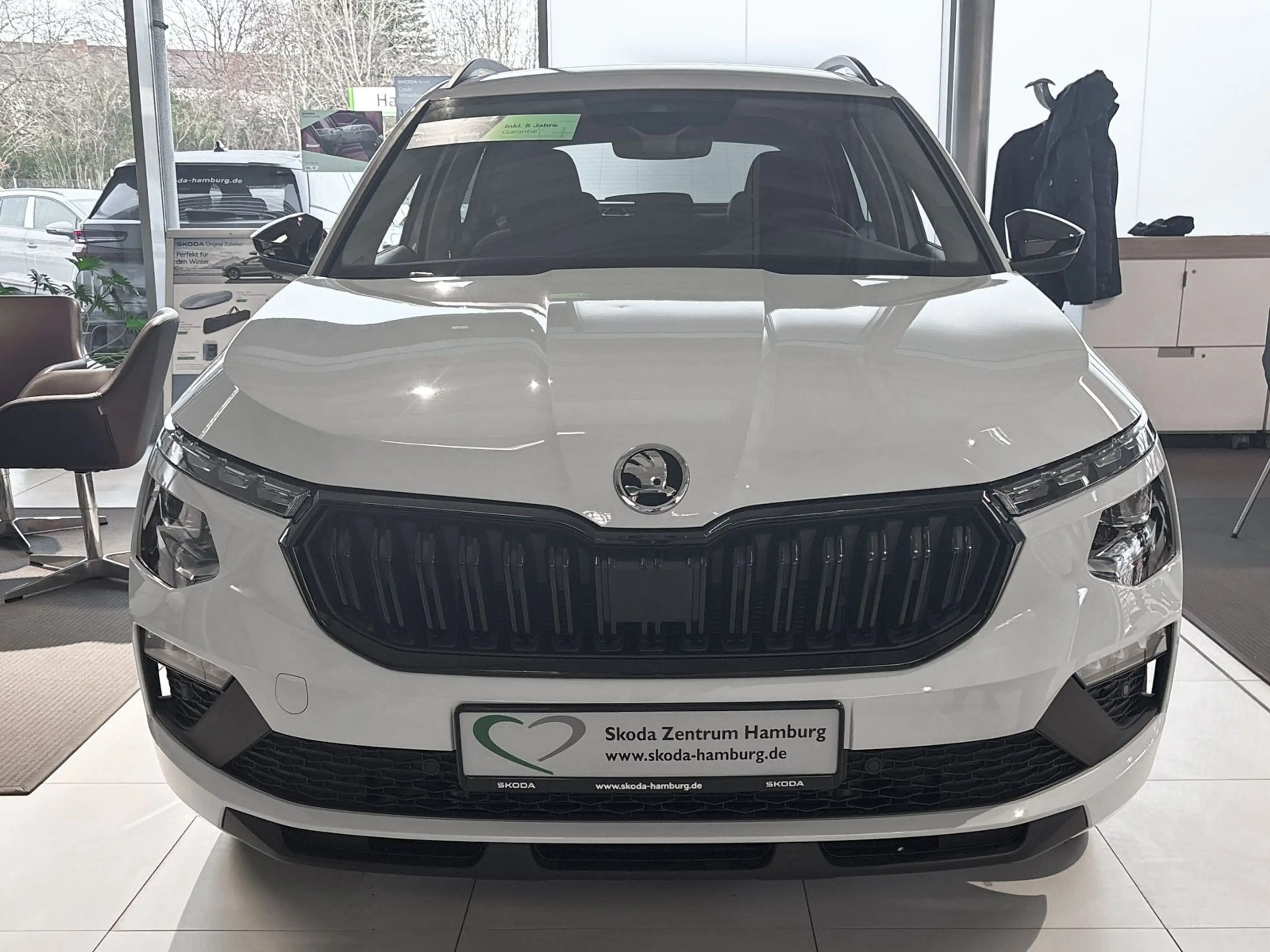 Skoda Kamiq Tour 1.5 TSI DSG AHK Sitzheizung CarPlay — photo 2