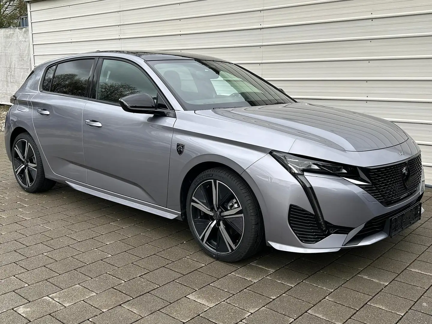 Peugeot 308 Hybrid 145 GT e-DCS6 *Pano*360*TOP ANGEBOT 107 ... Grau - 1