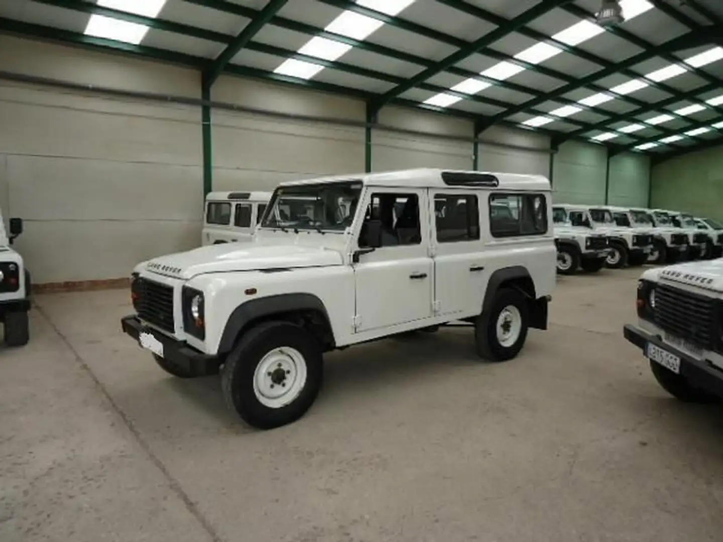 Land Rover Defender 110 SW E Blanco - 2