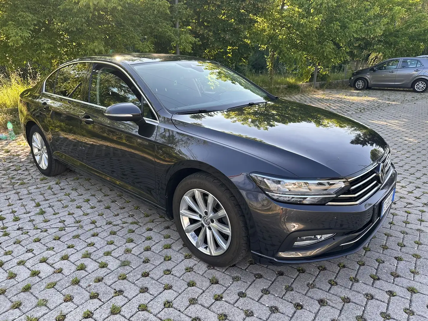 Volkswagen Passat Passat VIII 2019 Berlina 1.6tdi Business 120cv dsg Szürke - 2