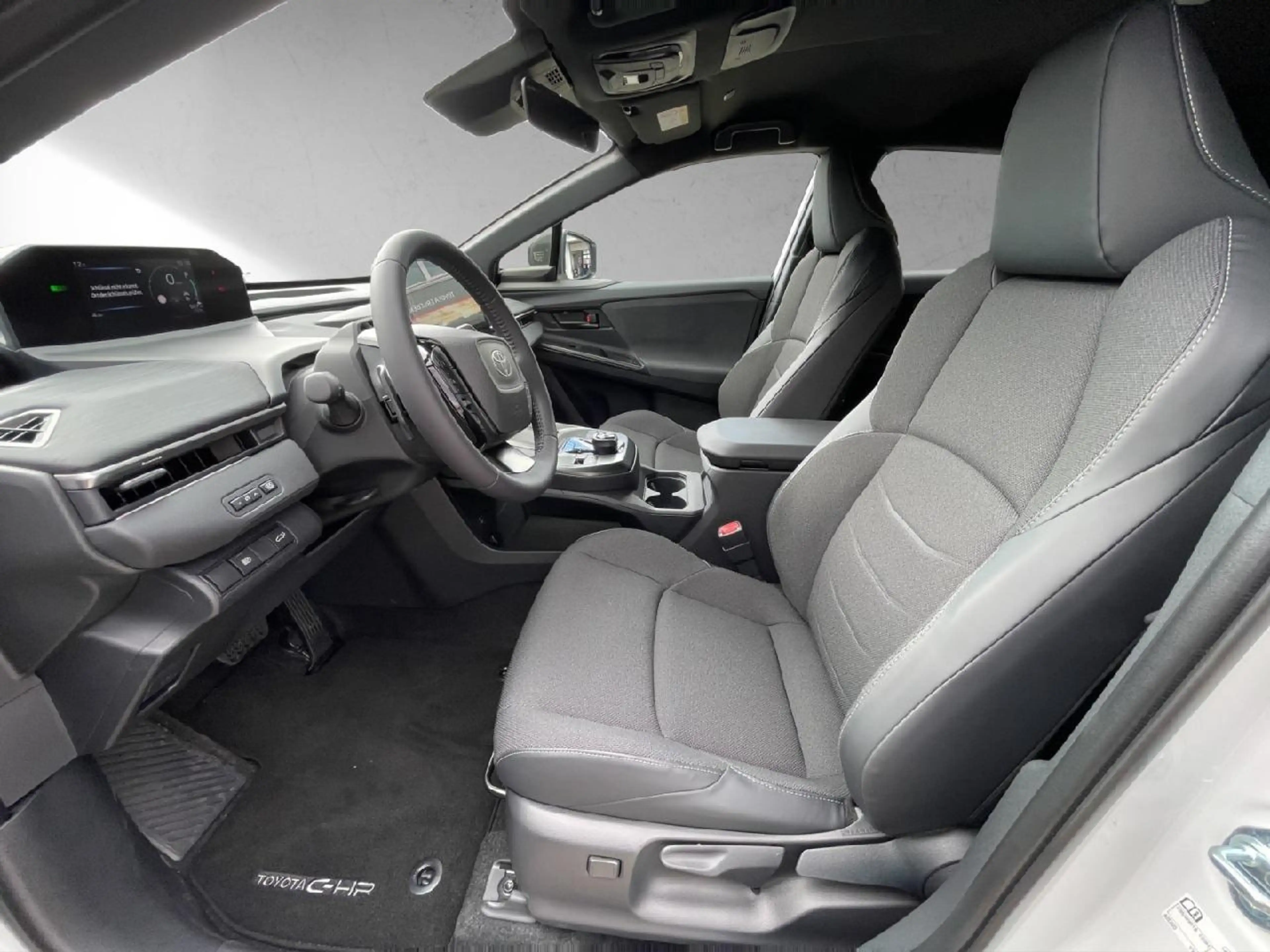 Toyota C-HR+ 165 kW Teamplayer — photo 14
