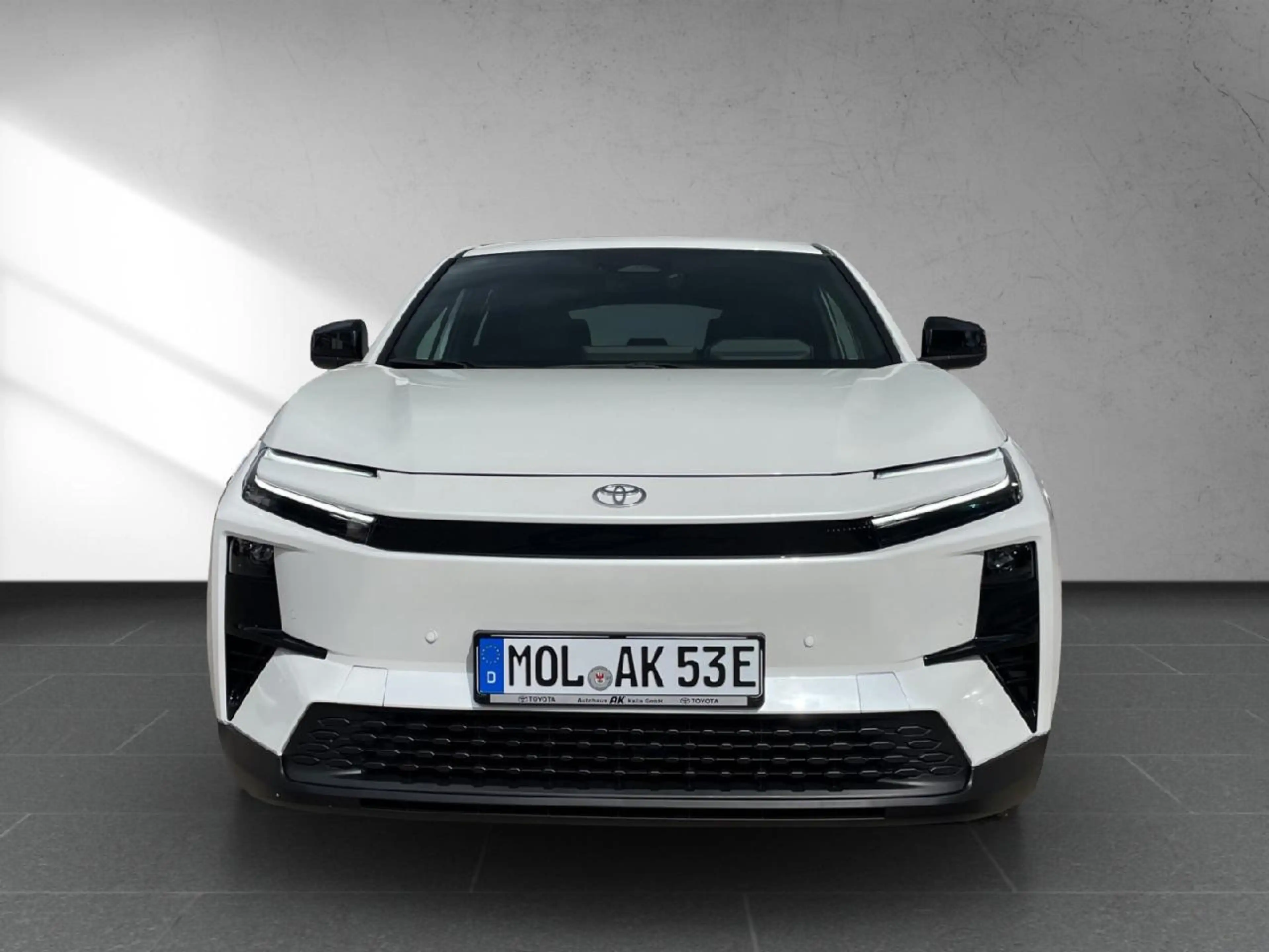 Toyota C-HR+ 165 kW Teamplayer — photo 7