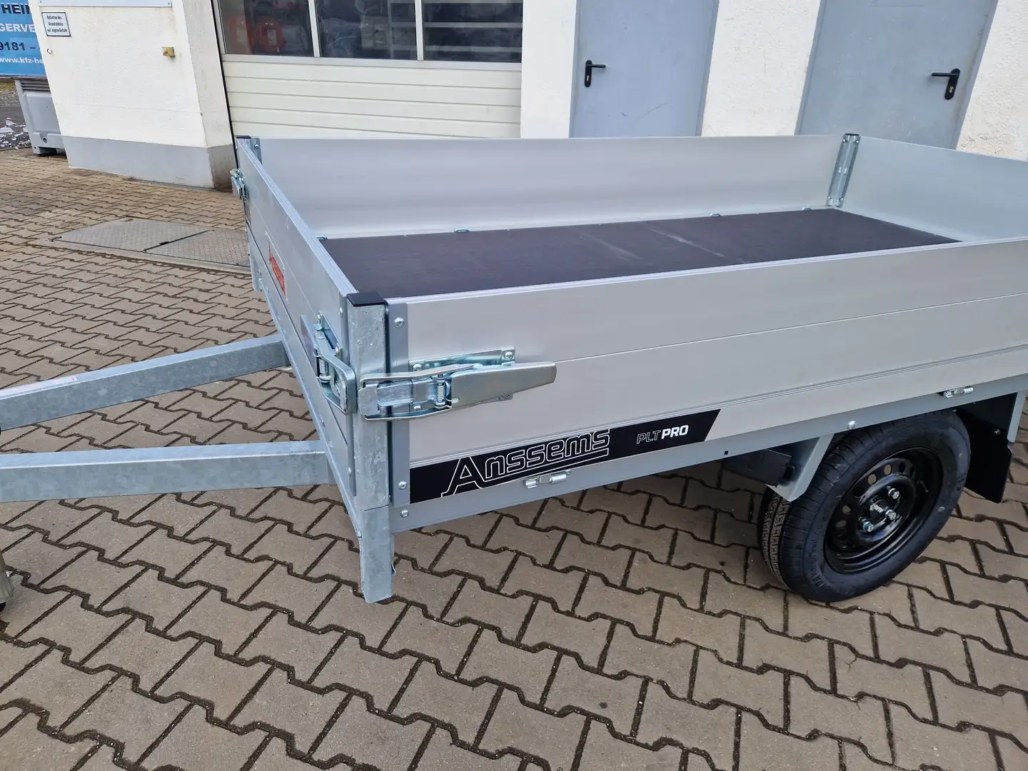 Anssems PLT-1 750.251x150 Pro sofort vergügbar - 2