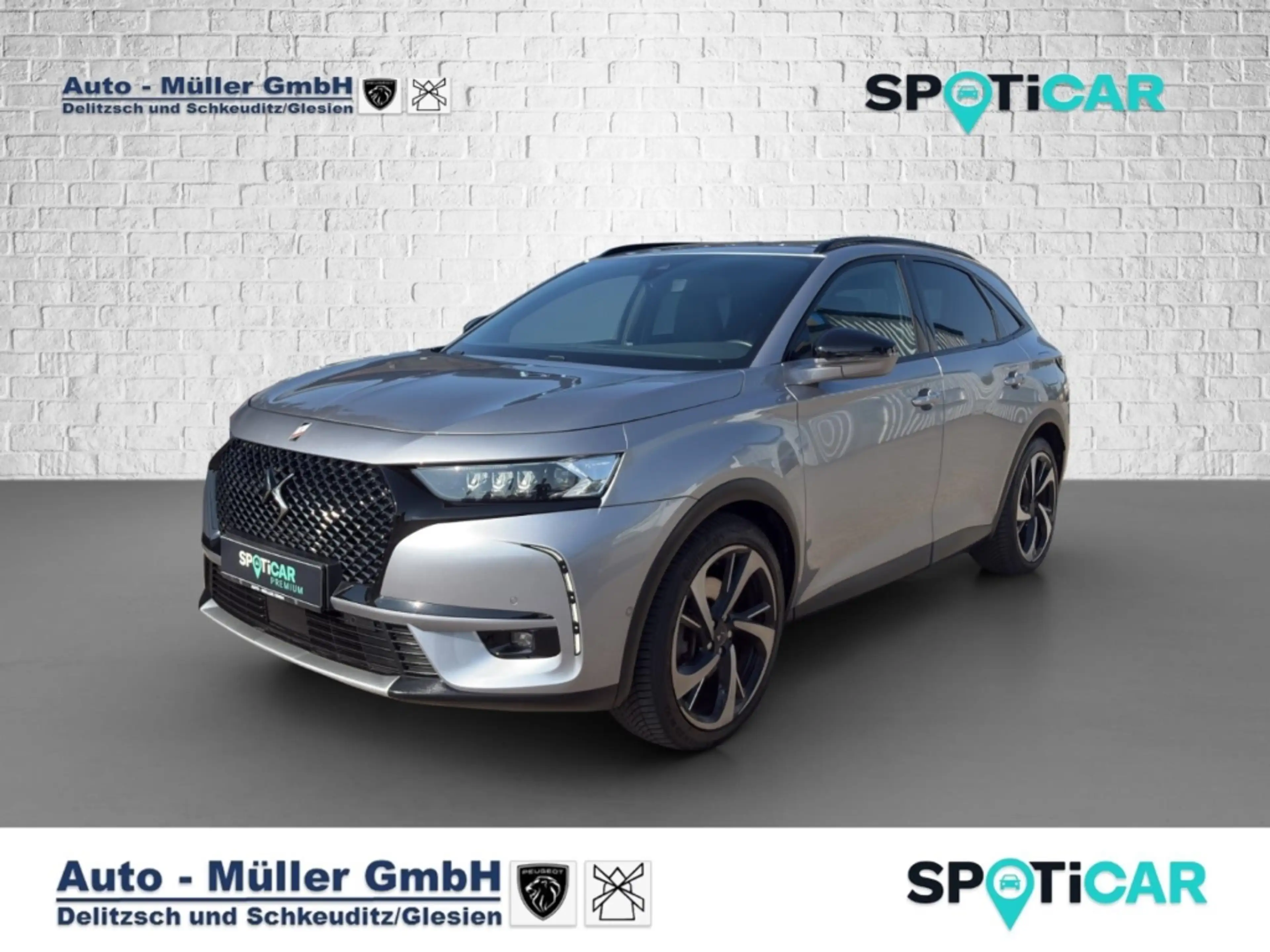 DS Automobiles DS 7 Crossback E-Tense Ligne Noire 4x4 300 P-Dach Navi