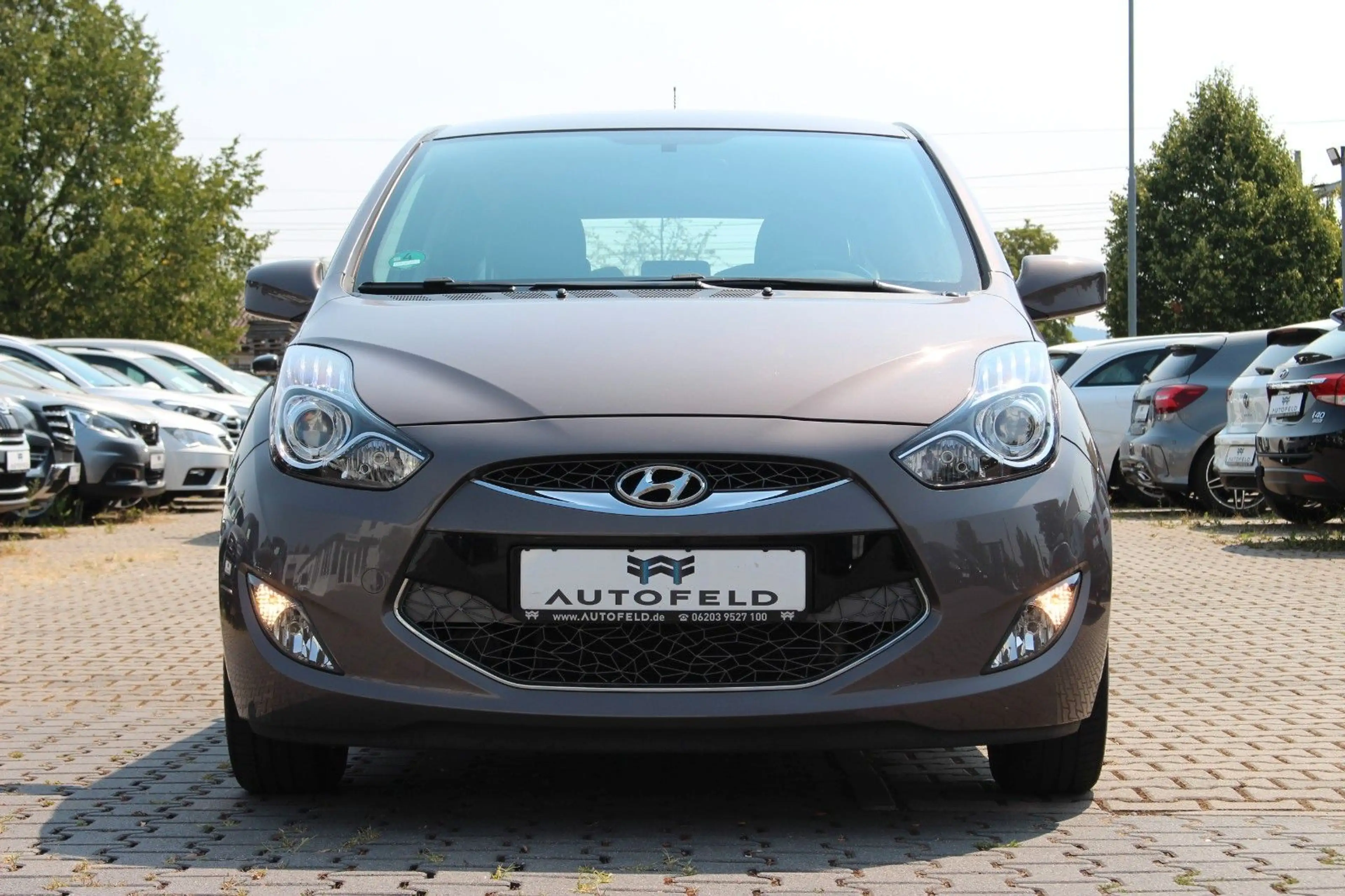 Hyundai iX20 1.6 Comfort/VOLLSHEFT/KLIMA/PDC/RADIO/AUX — photo 2
