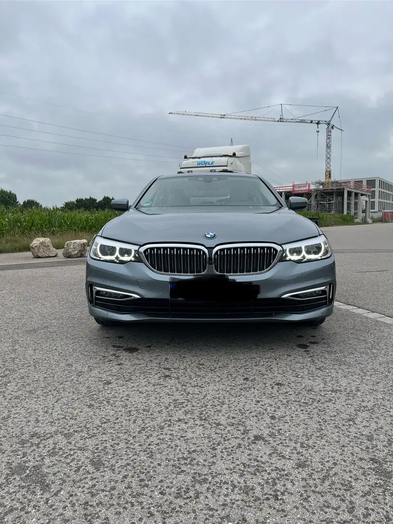 BMW 520 520 d Luxury Line Grau - 1