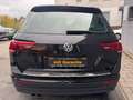Volkswagen Tiguan Comfortline Sound ACC AHK Navi Carplay Schwarz - thumbnail 7