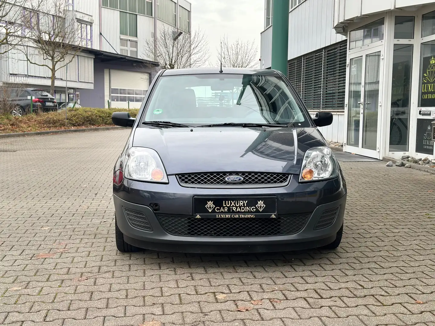 Ford Fiesta Ambiente Rentner FHZ Garantie Tüv Neu Klima - 2