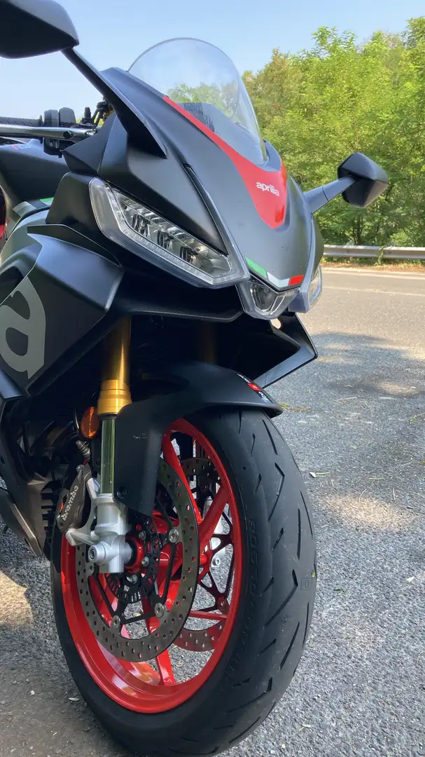 Aprilia RS 660 apex black - 2