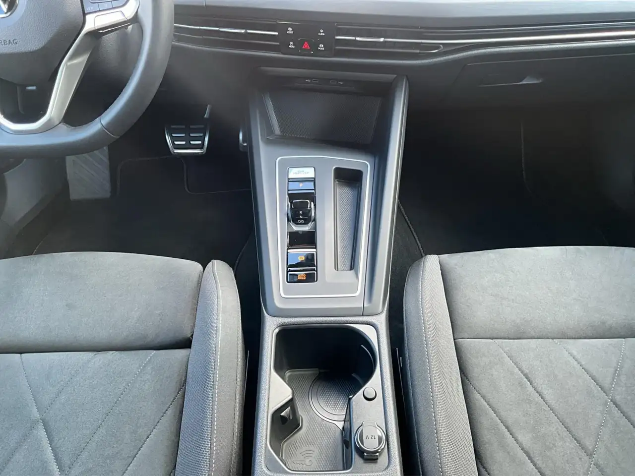 Volkswagen Golf Style+DSG+PHEV+Led+Navi 12