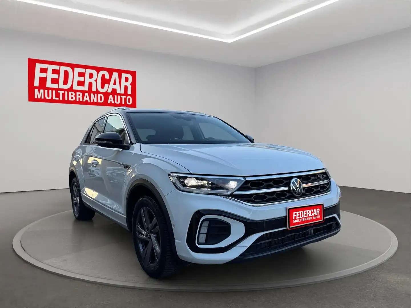 Volkswagen T-Roc T-Roc 2022 2.0 tdi R-Line 150cv dsg Bianco - 1