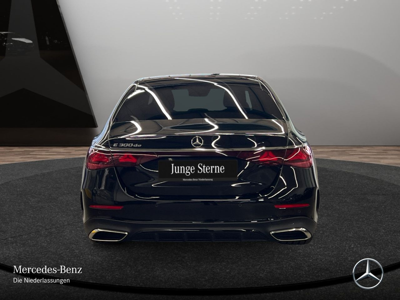 Mercedes-Benz E 300 de Hybrid AMG Fahrass Pano Burmester Distr+ — photo 9