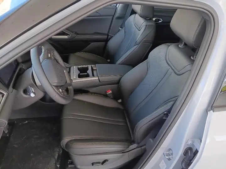 BYD Dolphin 2026, foto 19