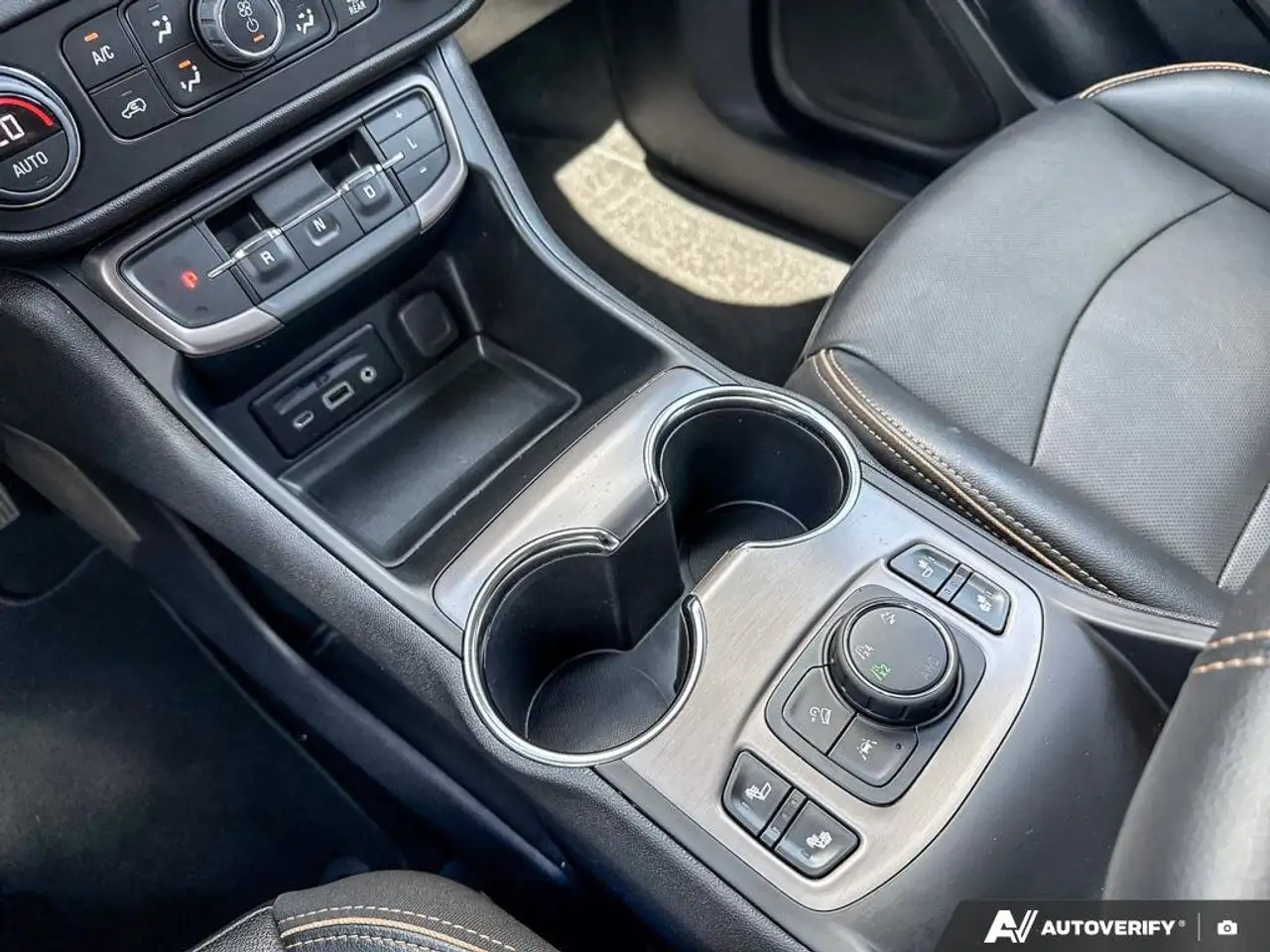 GMC Terrain снимка GMC Terrain