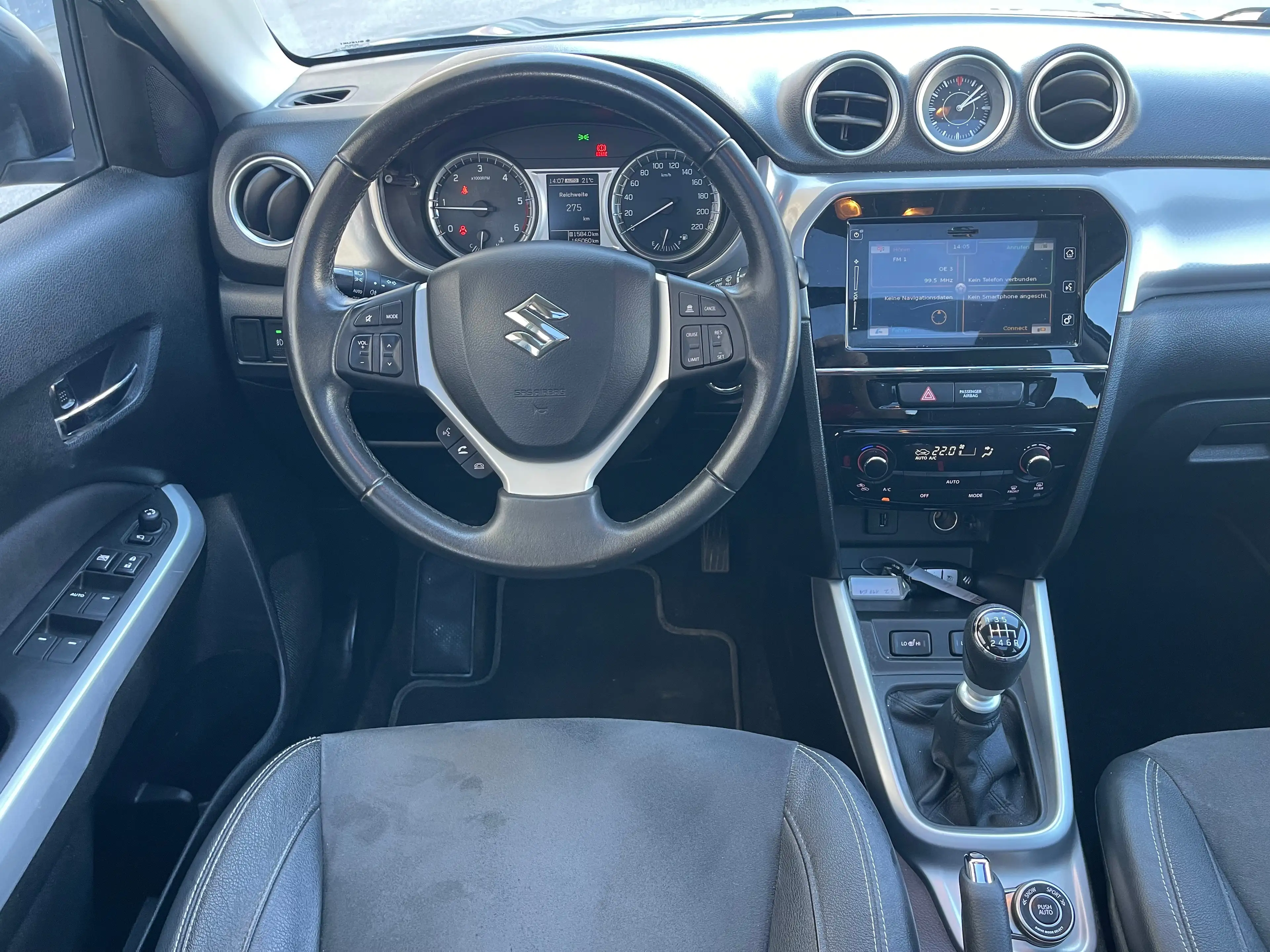 Suzuki Vitara 1.6 DDiS Comfort 4x4 — photo 11