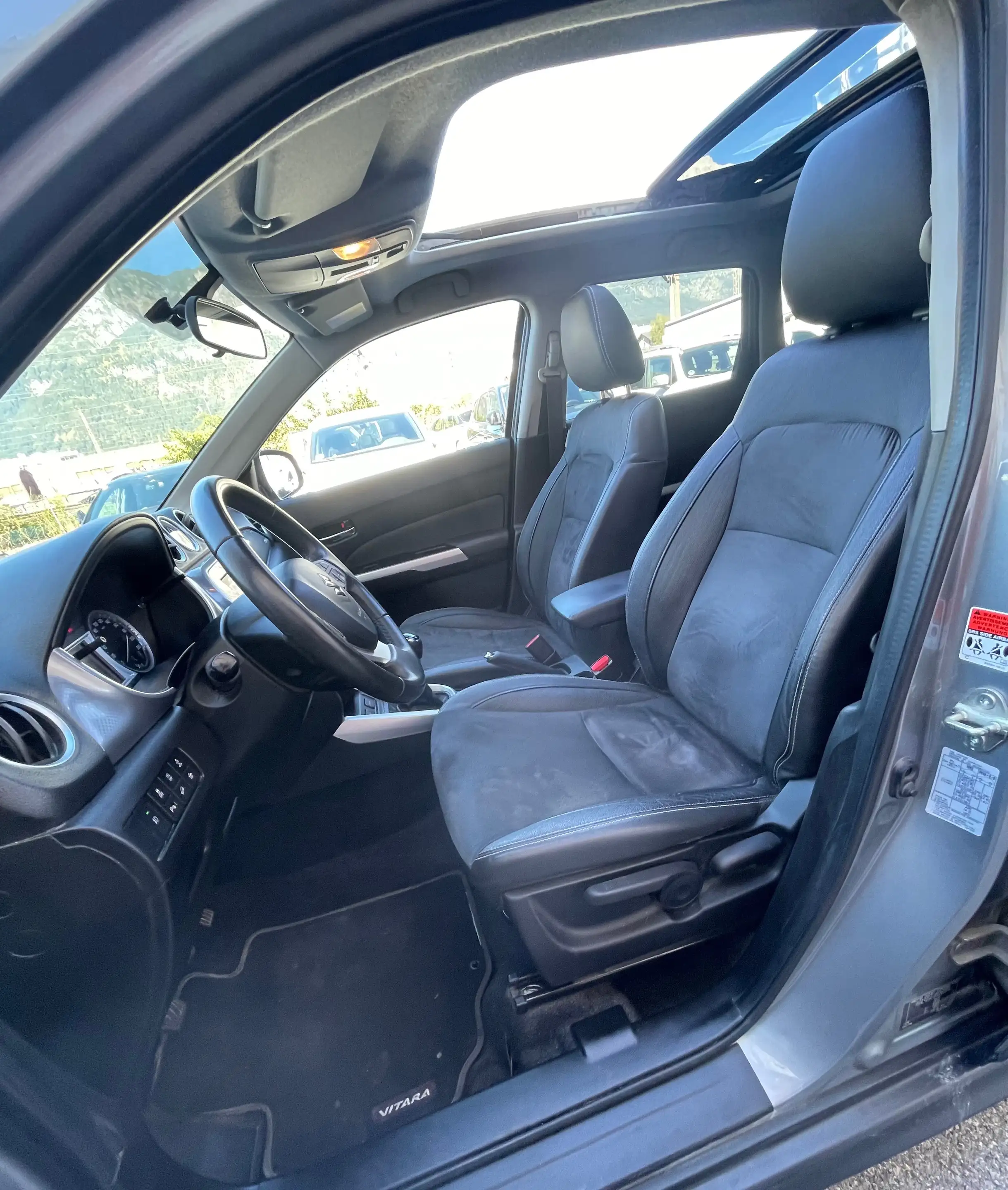 Suzuki Vitara 1.6 DDiS Comfort 4x4 — photo 6