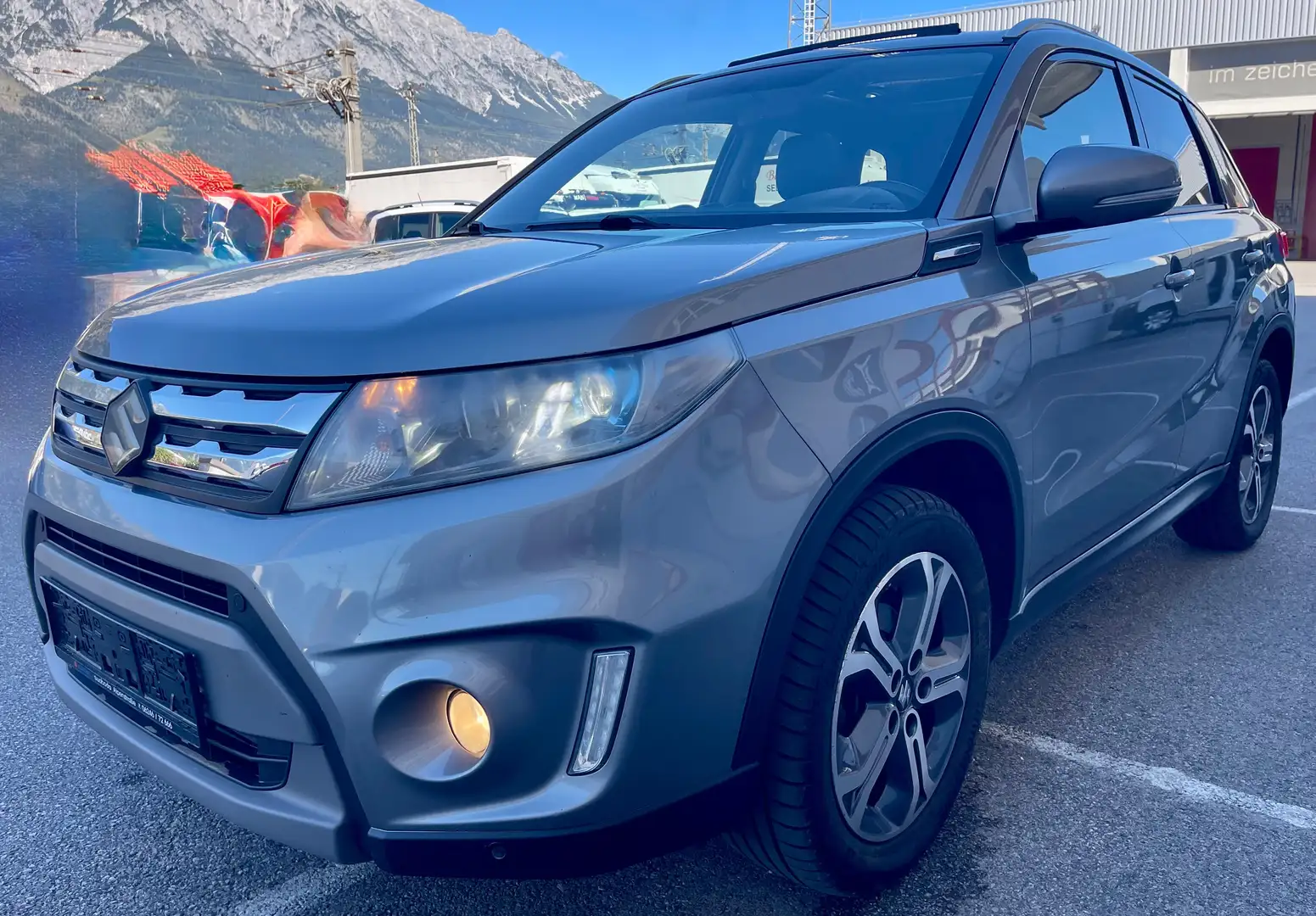 Suzuki Vitara 1.6 DDiS Comfort 4x4 Grau - 2