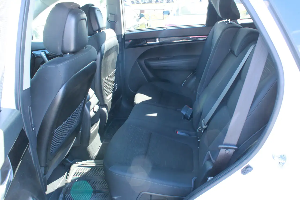 Kia Sorento снимка Kia Sorento